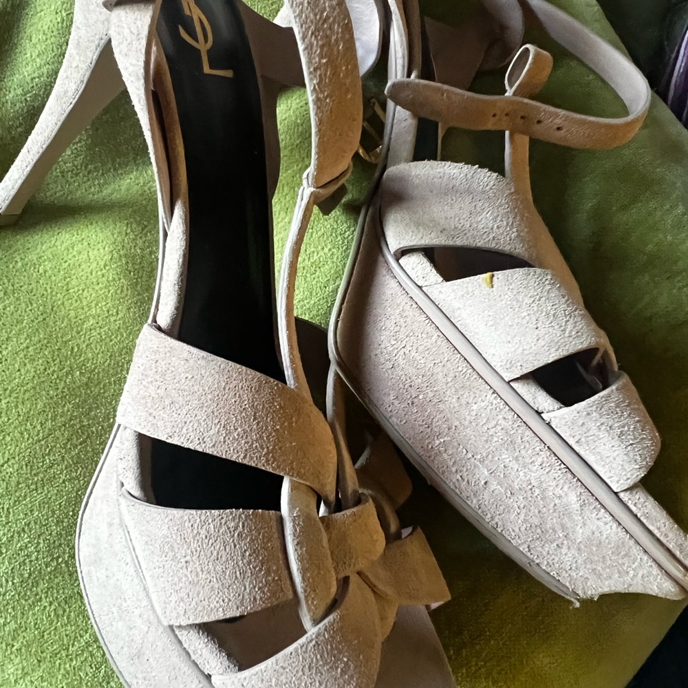Saint Laurent Blush Tribute Heels - Picture 12 of 12